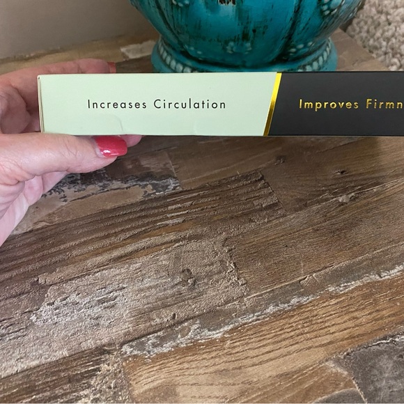 CALA Sonic Jade Facial Roller / Massager with Under Eye Stone. NIB - Picture 5 of 5